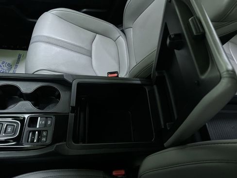 Used 2024 Honda Pilot EX-L image 24