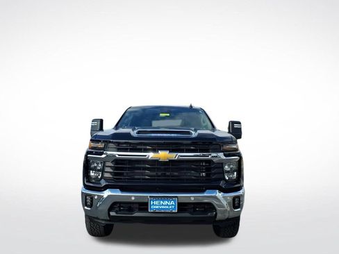 New 2026 Chevrolet Silverado 2500 LT w/ Safety Package AWD/4WD image 9