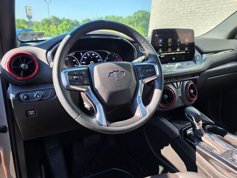 Used 2023 Chevrolet Blazer RS w/ Enhanced Convenience Package AWD/4WD image 19