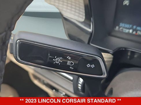 Used 2023 Lincoln Corsair FWD image 27