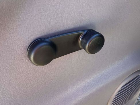 Used 2000 Dodge Dakota 2WD Regular Cab image 12