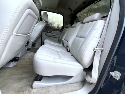 Used 2007 Chevrolet Avalanche LT w/ LT Preferred Equipment Group AWD/4WD image 20