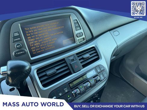 Used 2010 Honda Odyssey Touring image 7