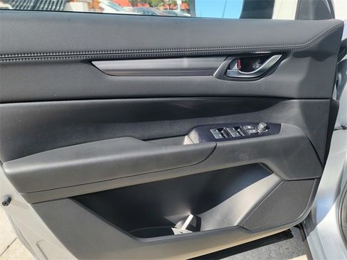 Used 2020 MAZDA CX-5 Touring image 8