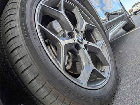 Used 2018 BMW X1 xDrive28i w/ Convenience Package image 9