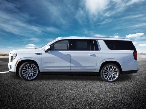 New 2026 GMC Yukon XL Denali w/ Denali Reserve Package AWD/4WD image 20