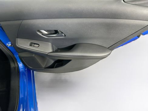 Used 2025 Nissan Sentra SV image 27