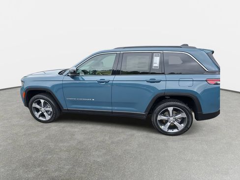 New 2026 Jeep Grand Cherokee Limited AWD/4WD image 8