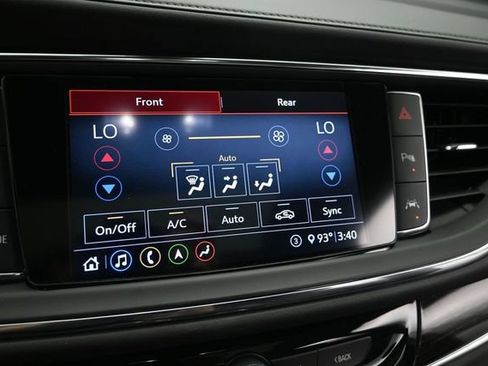 Used 2021 Buick Enclave Avenir w/ Avenir Technology Package FWD image 36