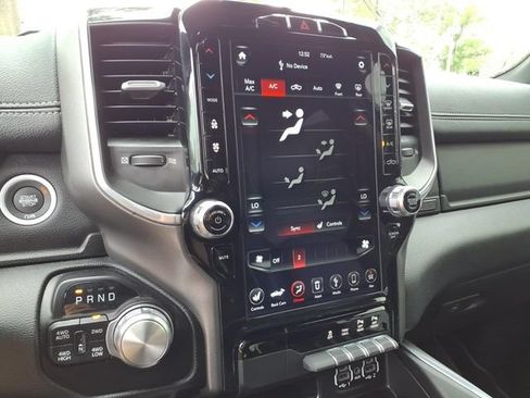 Used 2021 RAM 1500 Laramie AWD/4WD image 16