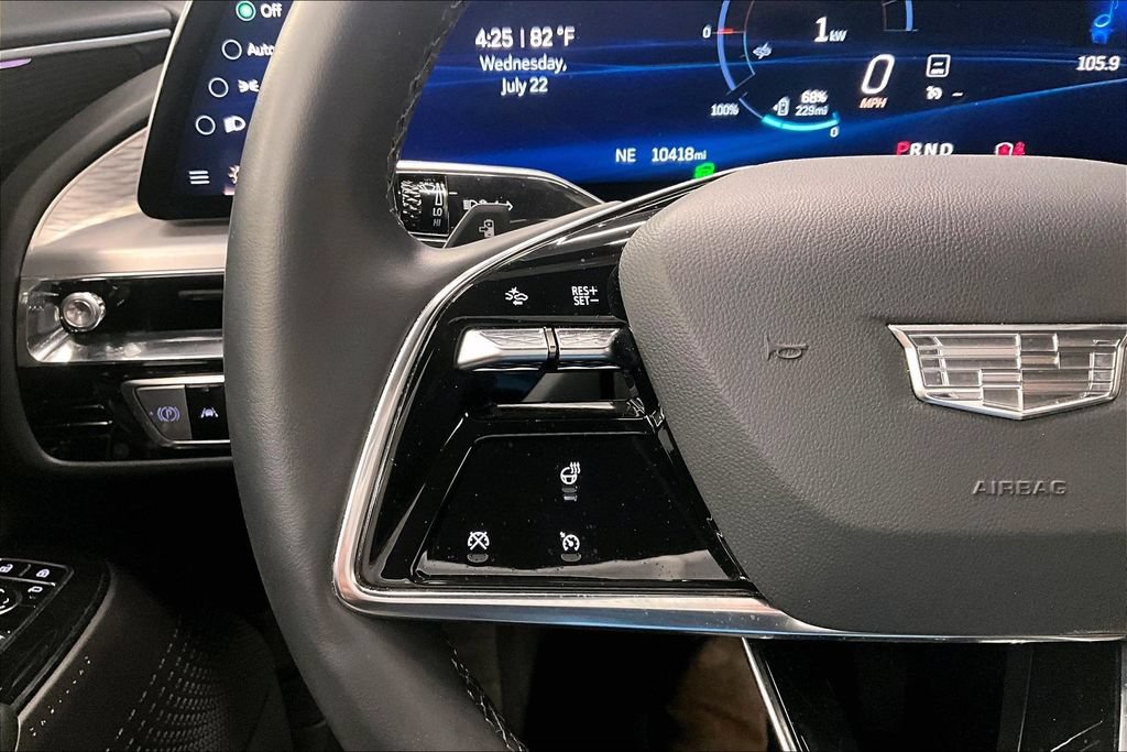 Used 2024 Cadillac Lyriq Luxury RWD image 17