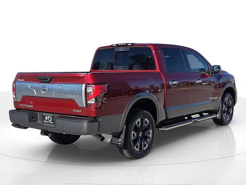 Used 2021 Nissan Titan Platinum Reserve w/ Moonroof Package image 5