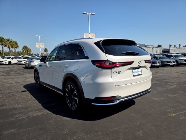 Used 2024 MAZDA CX-90 Plug-In Hybrid w/ Premium Plus AWD/4WD image 11