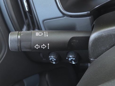 Used 2019 Chevrolet Colorado Z71 image 39