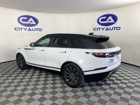 Used 2019 Land Rover Range Rover Velar R-Dynamic SE AWD/4WD image 4