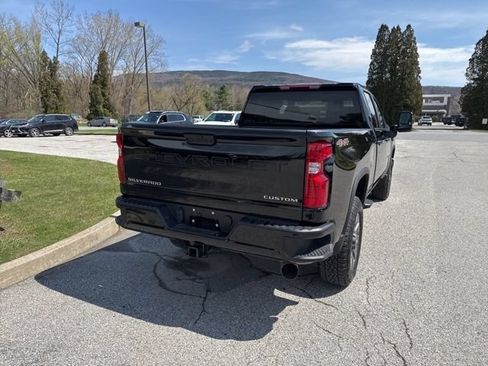 New 2026 Chevrolet Silverado 2500 Custom w/ Custom Value Package AWD/4WD image 17