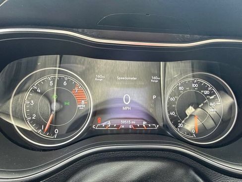 Used 2019 Jeep Cherokee Limited AWD/4WD image 20