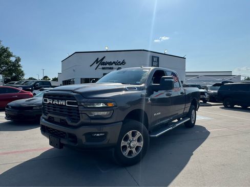 Used 2025 RAM 2500 Lone Star AWD/4WD image 1
