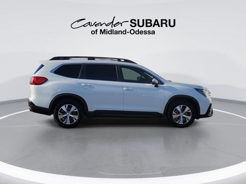 Used 2023 Subaru Ascent Premium w/ Convenience Package AWD/4WD image 9