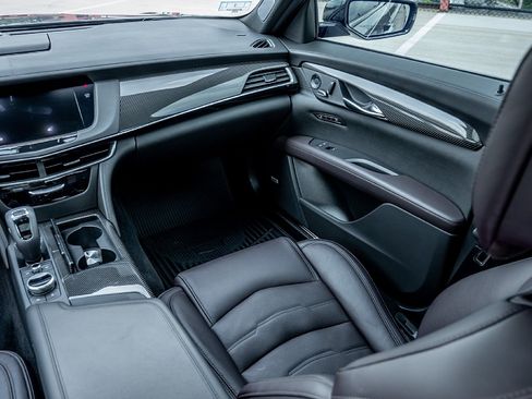 Used 2019 Cadillac CT6 V w/ Driver Assist Package AWD/4WD image 18