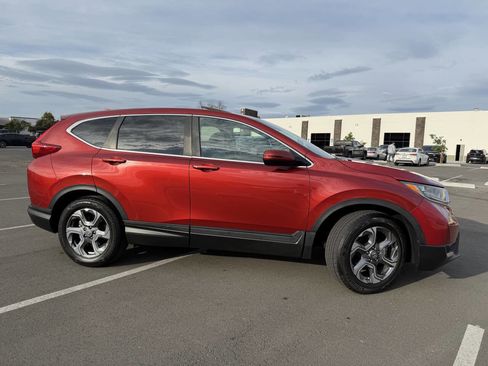 Used 2018 Honda CR-V EX image 5