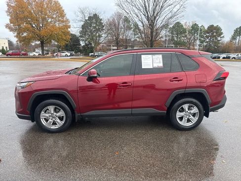 Used 2023 Toyota RAV4 XLE image 2