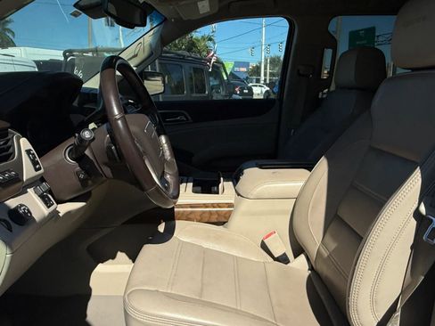 Used 2020 GMC Yukon XL Denali image 14