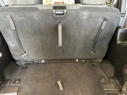 Used 2018 Jeep Wrangler Sport AWD/4WD image 16