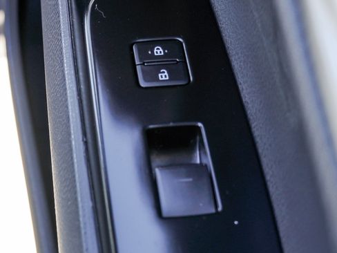 Used 2025 Toyota Camry SE FWD image 26