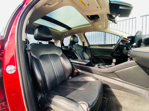 Used 2021 Kia K5 EX image 3
