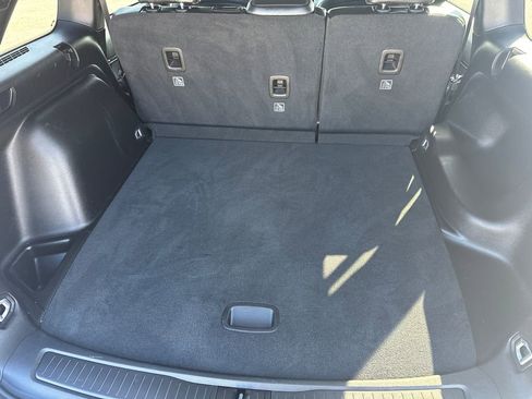 Used 2024 Jeep Grand Cherokee Altitude image 37