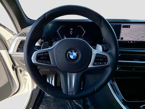 Used 2024 BMW X5 sDrive40i w/ M Sport Package image 38