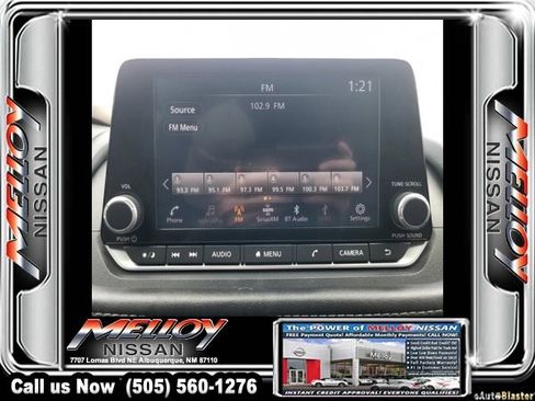 Used 2023 Nissan Rogue SV image 11