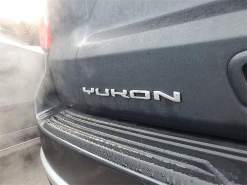 Used 2022 GMC Yukon Denali image 7