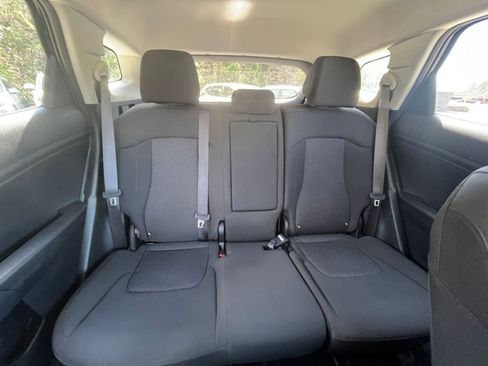 Used 2025 Kia Sportage LX image 35