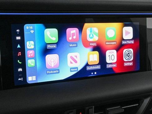 Certified 2025 Porsche Macan Electric image 15