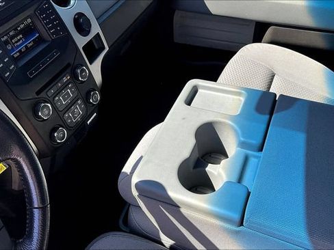 Used 2013 Ford F150 XLT w/ Mid Equipment Group AWD/4WD image 17