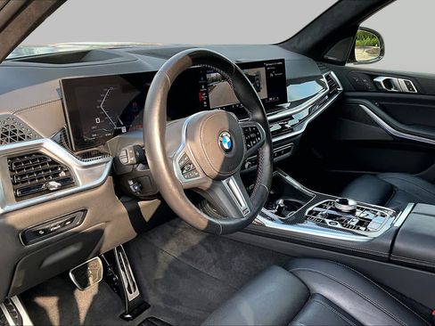Used 2026 BMW X7 M60i AWD/4WD image 17