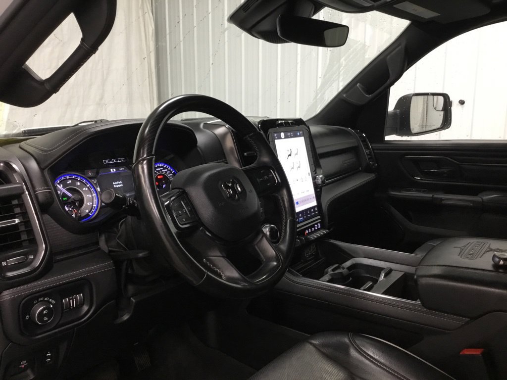 Used 2022 RAM 1500 Limited w/ Body Color Bumper Group AWD/4WD image 11