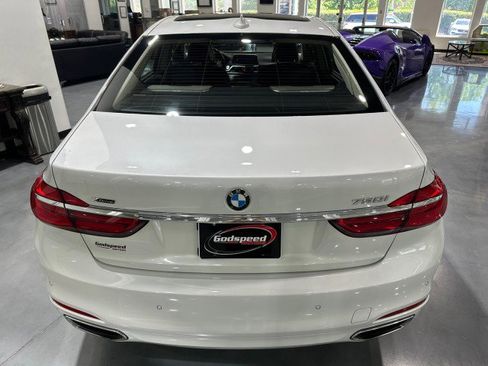 Used 2017 BMW 750i xDrive AWD/4WD image 25