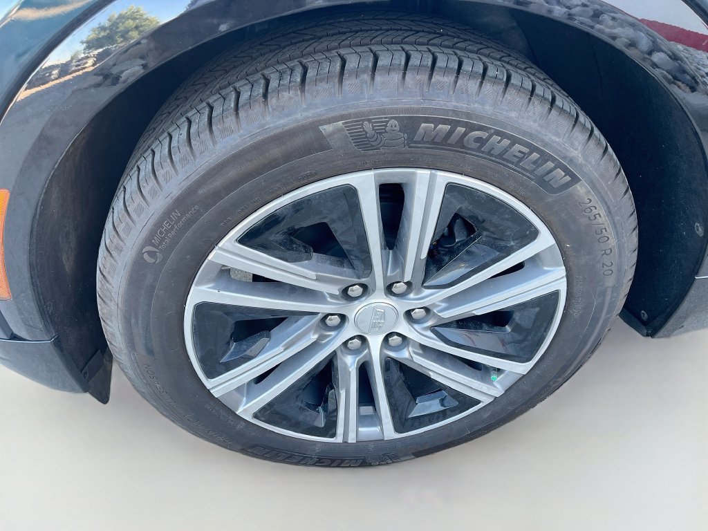 Used 2026 Cadillac Lyriq Luxury w/ LPO, Floor Liner Package AWD/4WD image 32