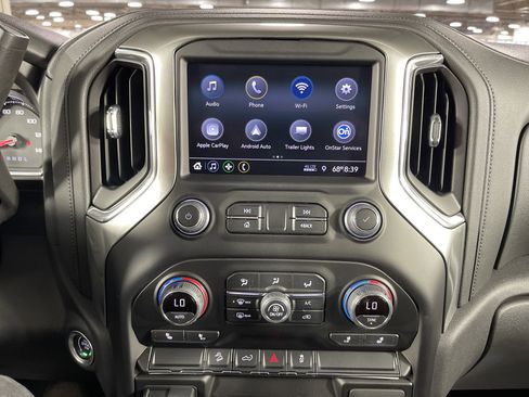 Used 2021 Chevrolet Silverado 1500 LT Trail Boss w/ Bed Protection Package image 22