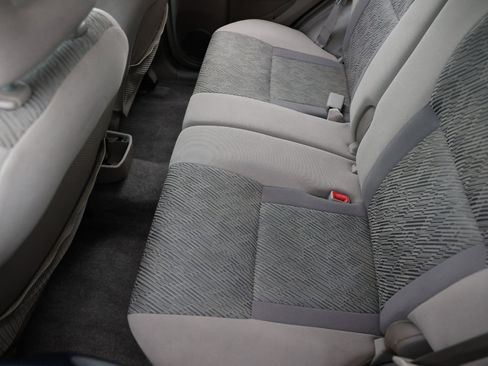 Used 2002 Toyota RAV4 2WD image 10