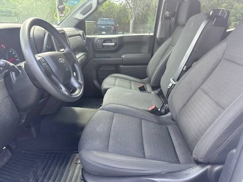 Used 2023 Chevrolet Silverado 1500 Custom w/ Rally Edition RWD image 8