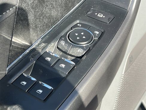 New 2026 Ford F250 XLT w/ XLT Premium Package image 17