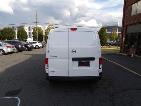 Used 2021 Nissan NV200 S image 6