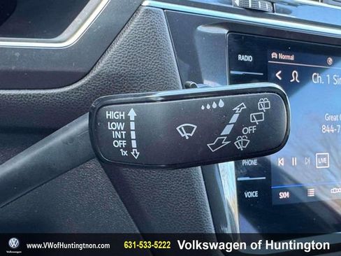 Certified 2023 Volkswagen Tiguan SE R-Line image 25