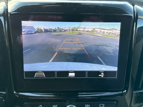 Used 2021 Chevrolet Traverse LT AWD/4WD image 30