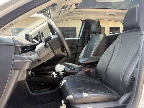 Used 2023 Ford Mustang Mach-E Premium RWD image 12