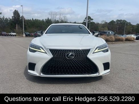 Used 2022 Lexus LS 500 w/ Accessory Package (Z2) image 2